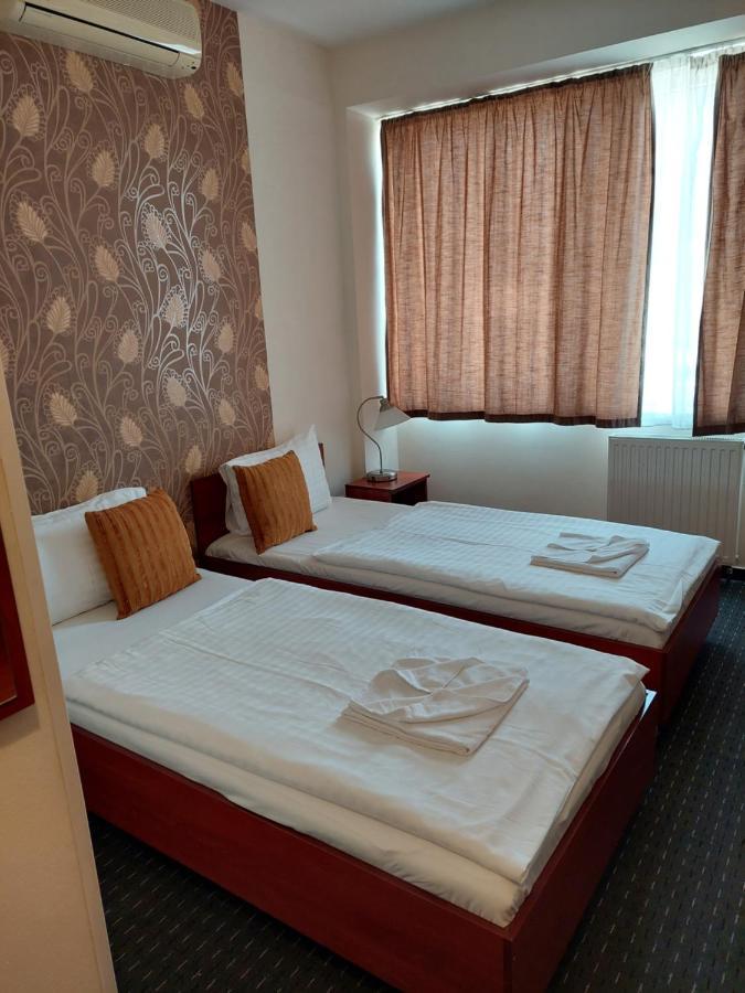 Canada Hotel Budapest Eksteriør billede