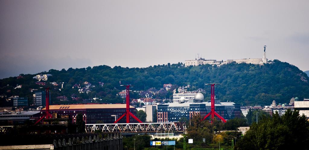 Canada Hotel Budapest Eksteriør billede